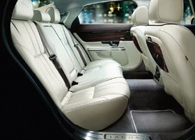 2010-jaguarxjfort-myers-marazzi-motors-interior-cream-opt.jpg
