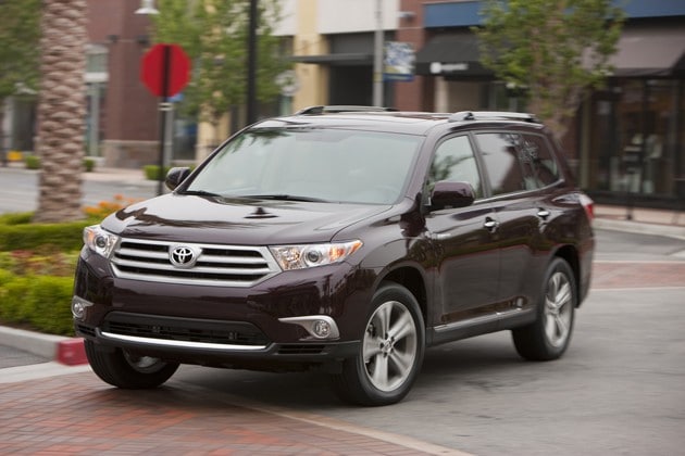 2011-toyota-highlander.jpg
