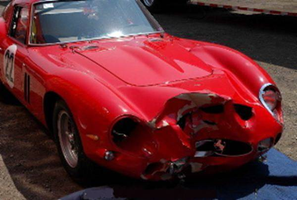 Wrecked Ferrari 250 GTO.bmp