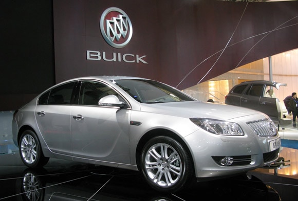 2011-Buick-Regal-1.jpg