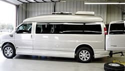 dogvan1sm.jpg