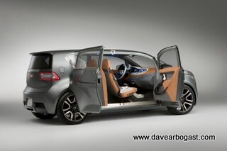 2010_gmc_granite-interior.jpg