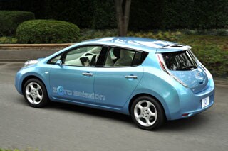 NISSAN Leaf