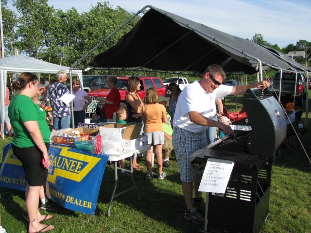 Fox Negaunee at Relay For Life 2010