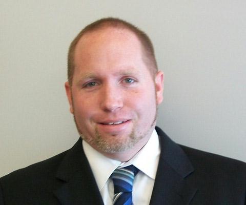TOM<BR>ESTABROOK,<br>Used Car<br>Manager
