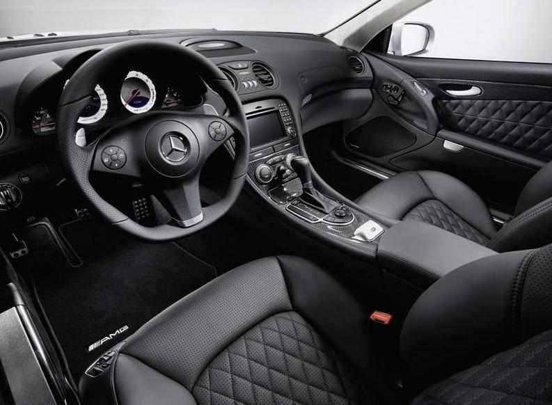 2008 SLR McLaren Saks Interior