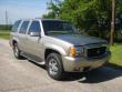 2000 Cadillac Escalade Base dealer photo