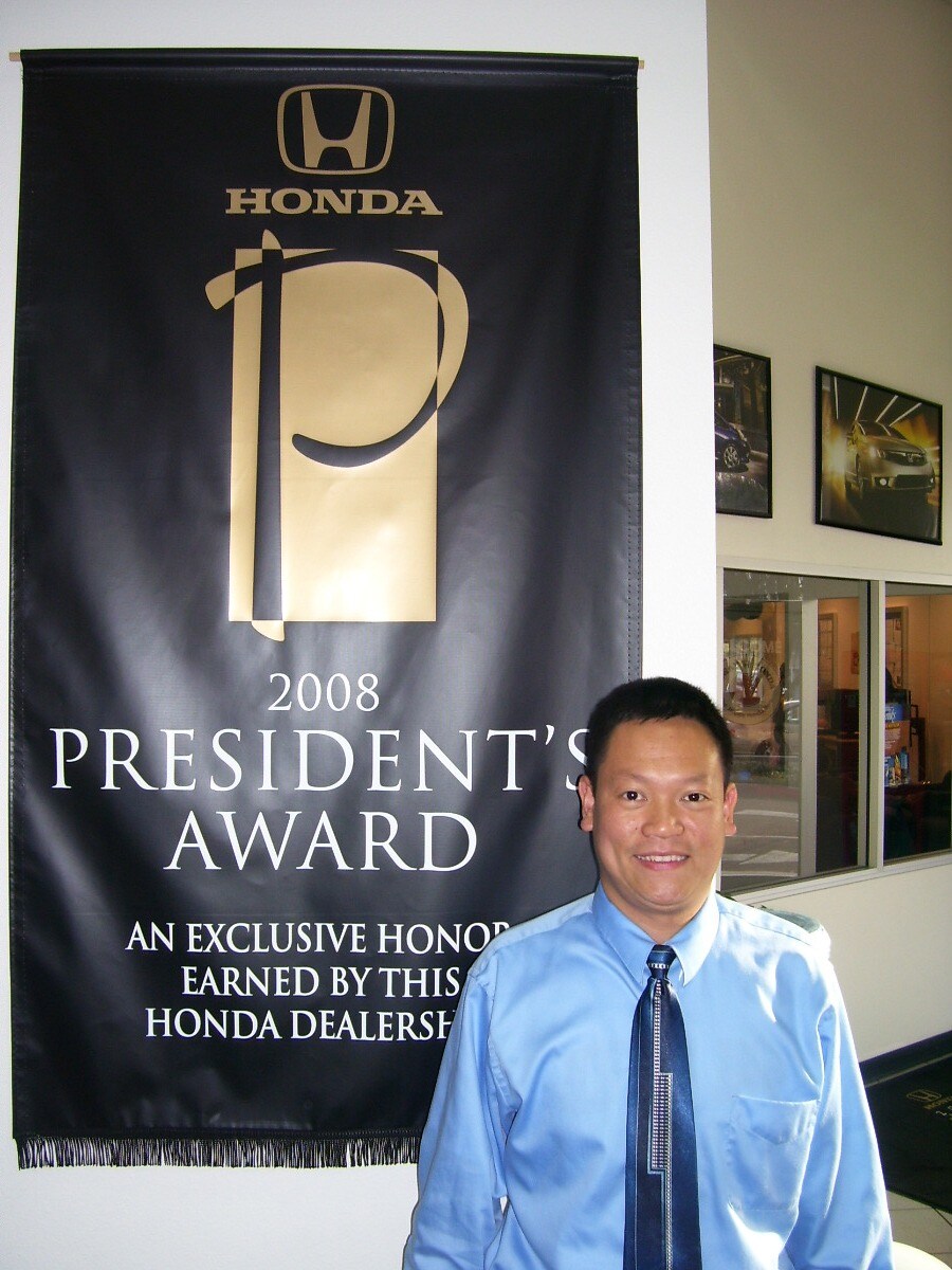 Allan Phan 
