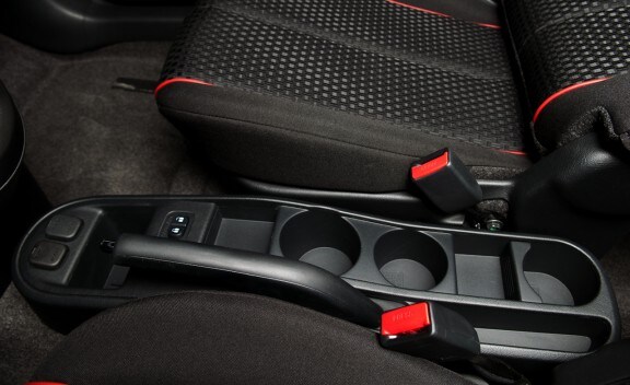 2011 Mazda2 Console