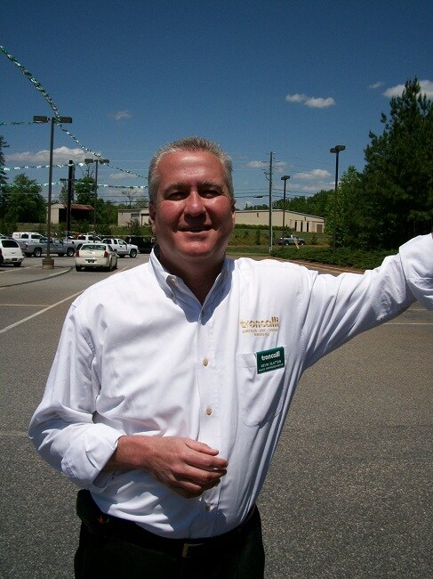 Kevin Slatton, Internet Manager