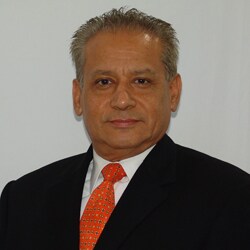 Luis Bambaren