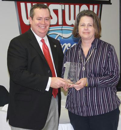 Janet-Scott--Employee-of-the-Year