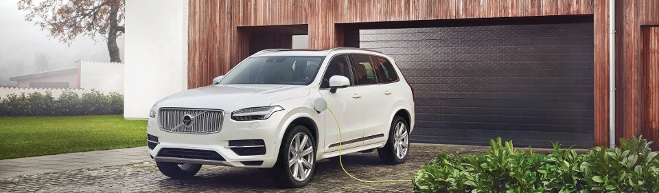 2019 Volvo XC90 parked