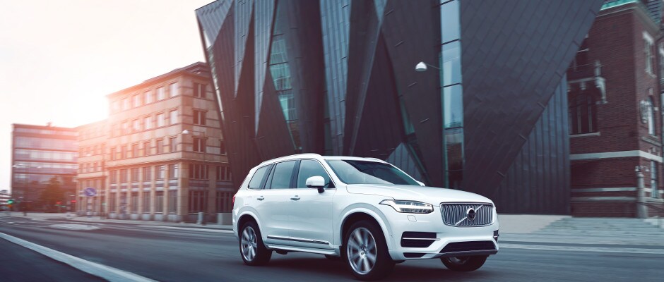 2019 Volvo XC90 on street