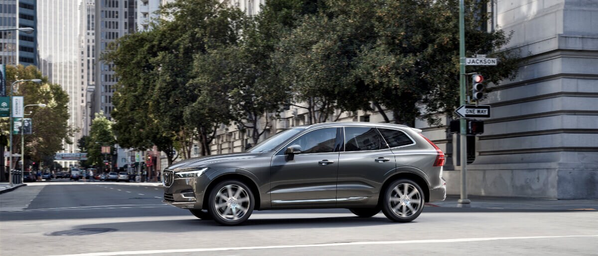 Volvo XC60 driving through intersection