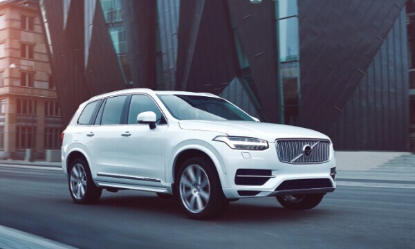 Volvo XC90 driving in city