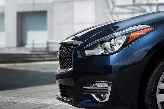 Q70_Front_End.jpg