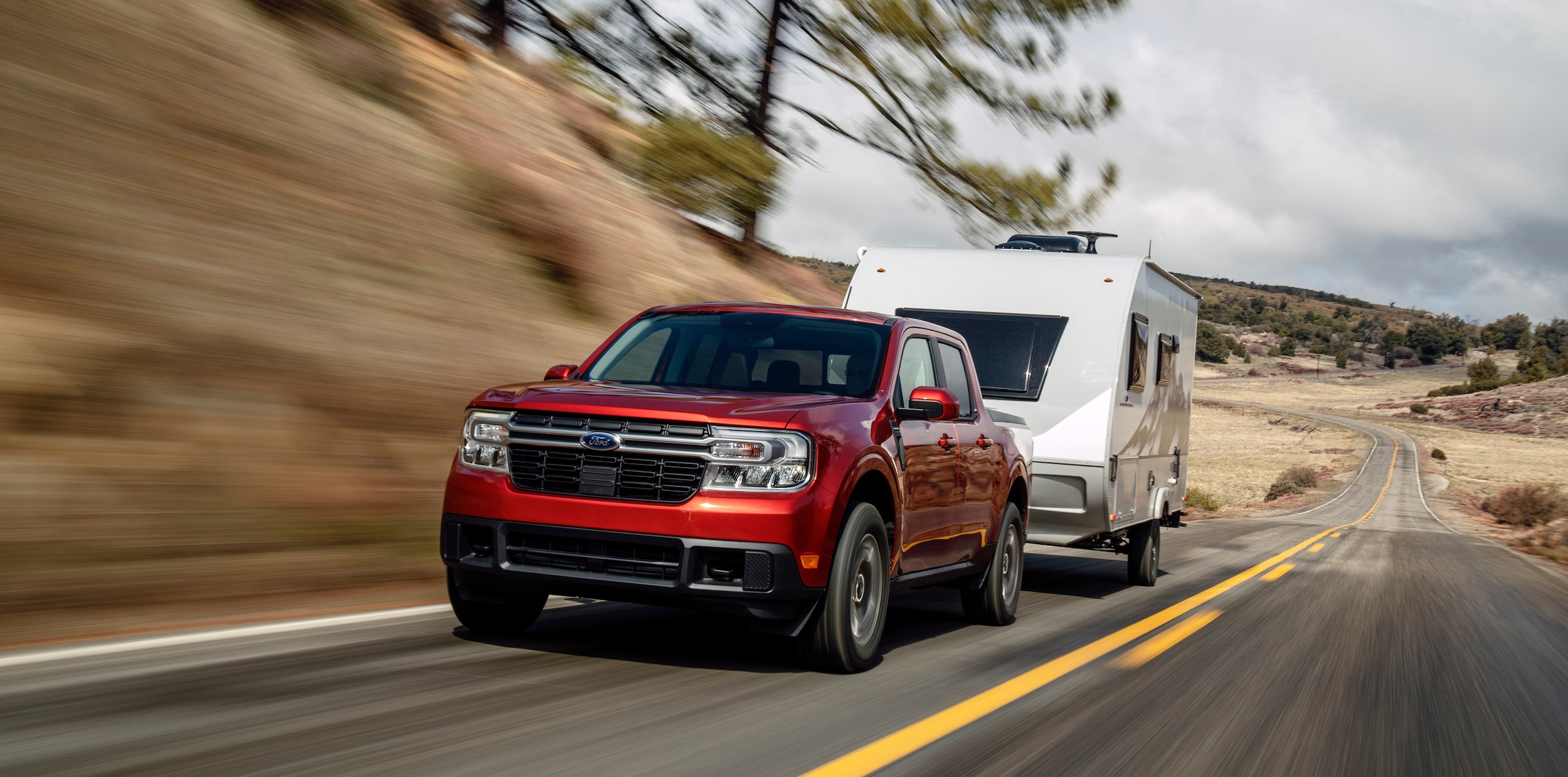 2022-Ford-Maverick-Lariat-SuperCrew-Truck-L01.jpg