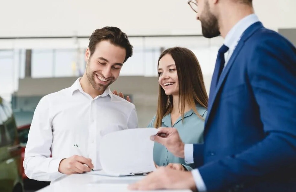 buying vs leasing