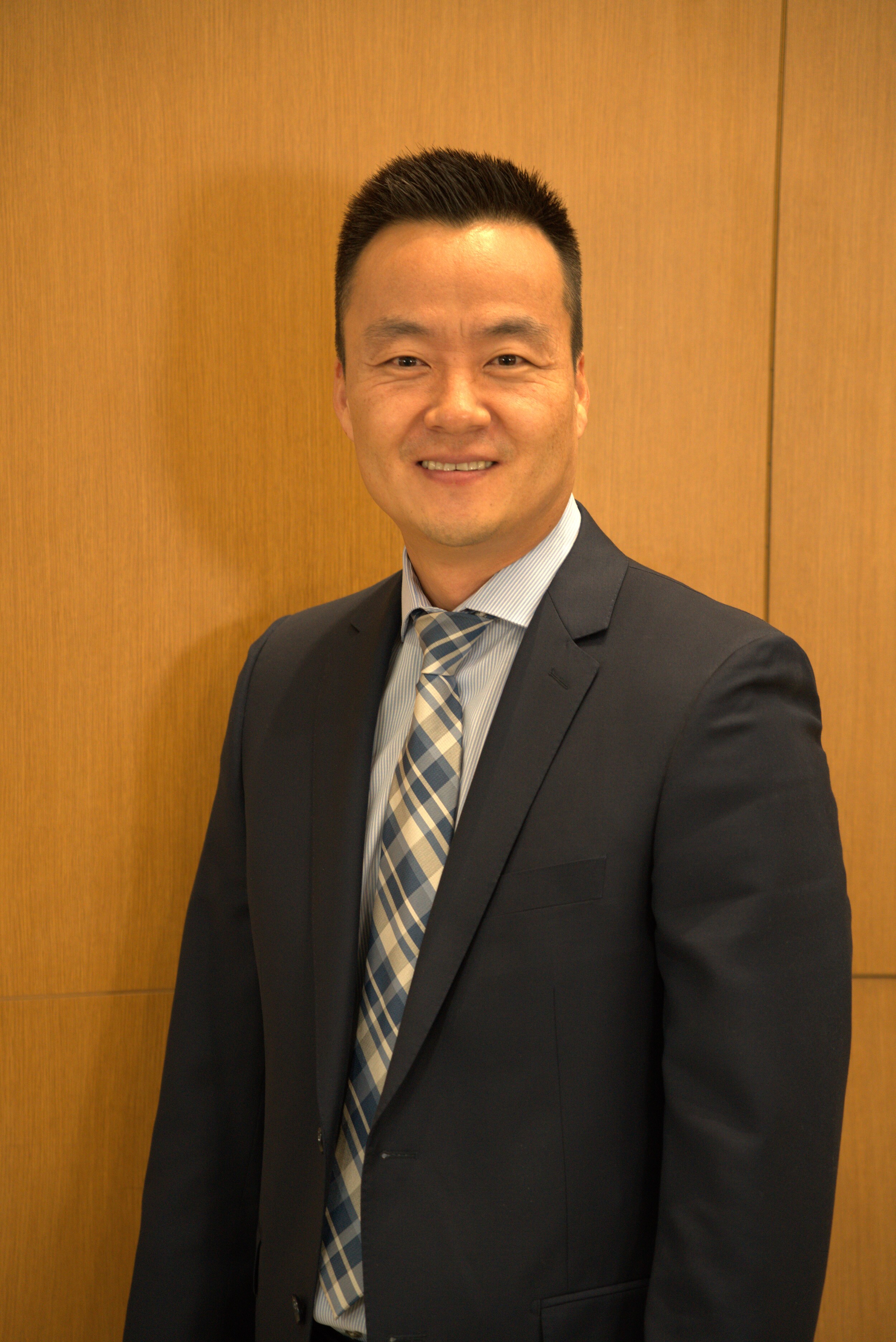 Jin Lee