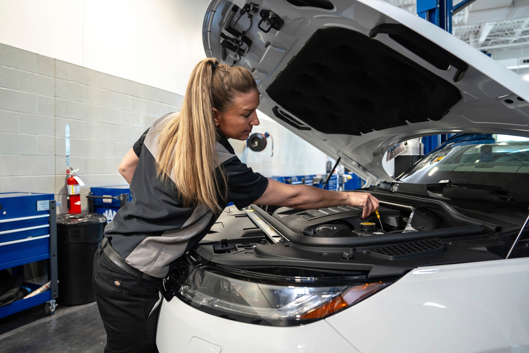 Acura%20Oil%20Change%20-%20Header%20Image.jpg