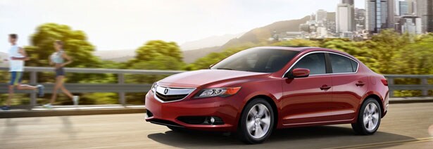 2013-ilx-exterior-5-speed-automatic-with-premium-package-in-crimson-garnet-joggers-10.jpg