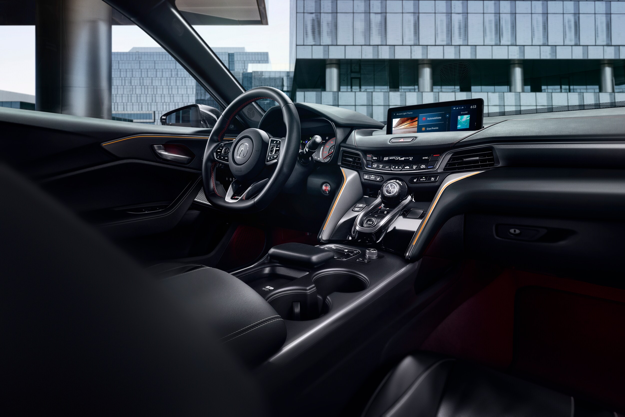 TLX21-051a_AUTOMOBILISIMO.jpg