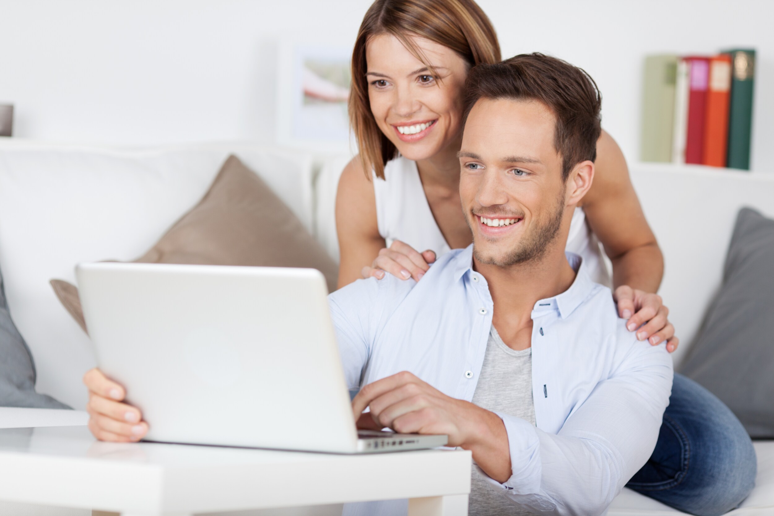Couple at computer.jpg