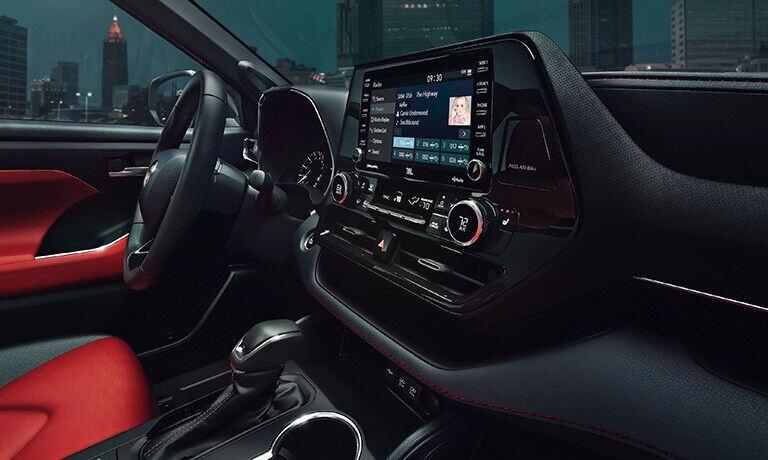 2021 Toyota Highlander Infotainment System
