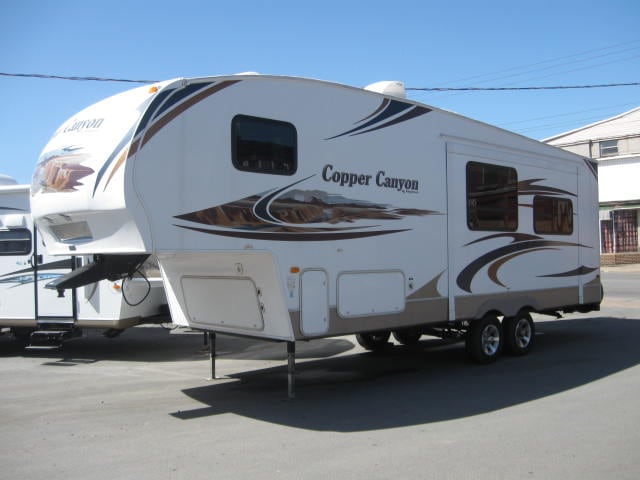 KEYSTONE RV Copper Canyon 252 FWRLS
