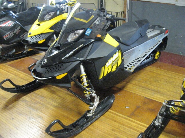 SKI-DOO Renagade 600 E-Tec