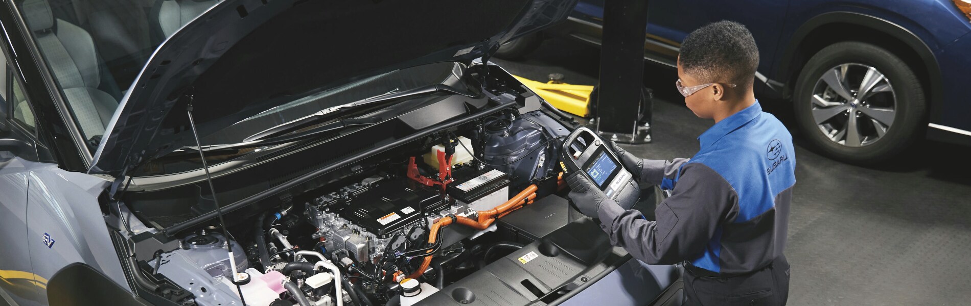 Skilled technician checking battery.png Skilled technician checking battery.png