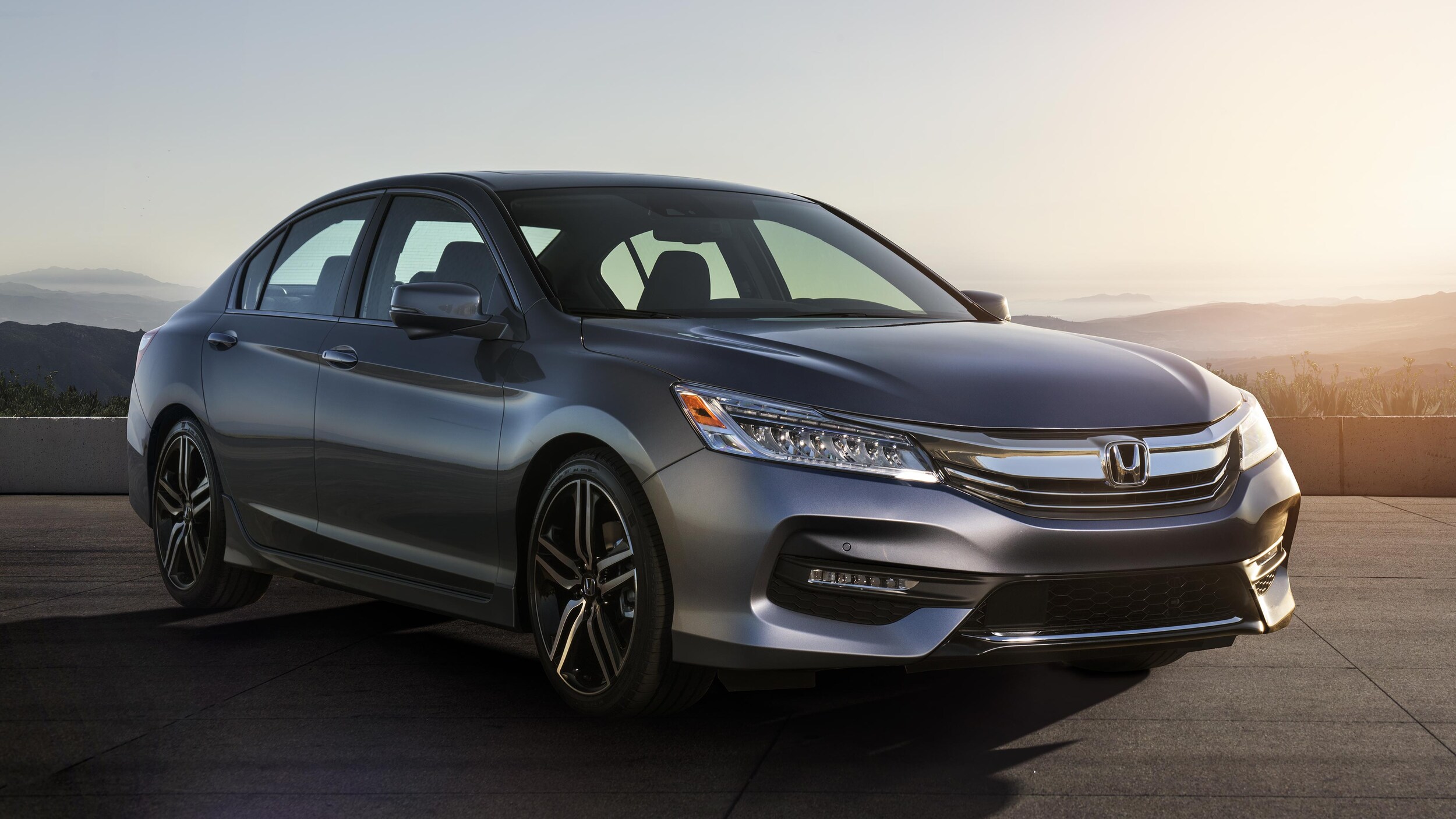 2017 Honda Accord Exterior Features.jpg