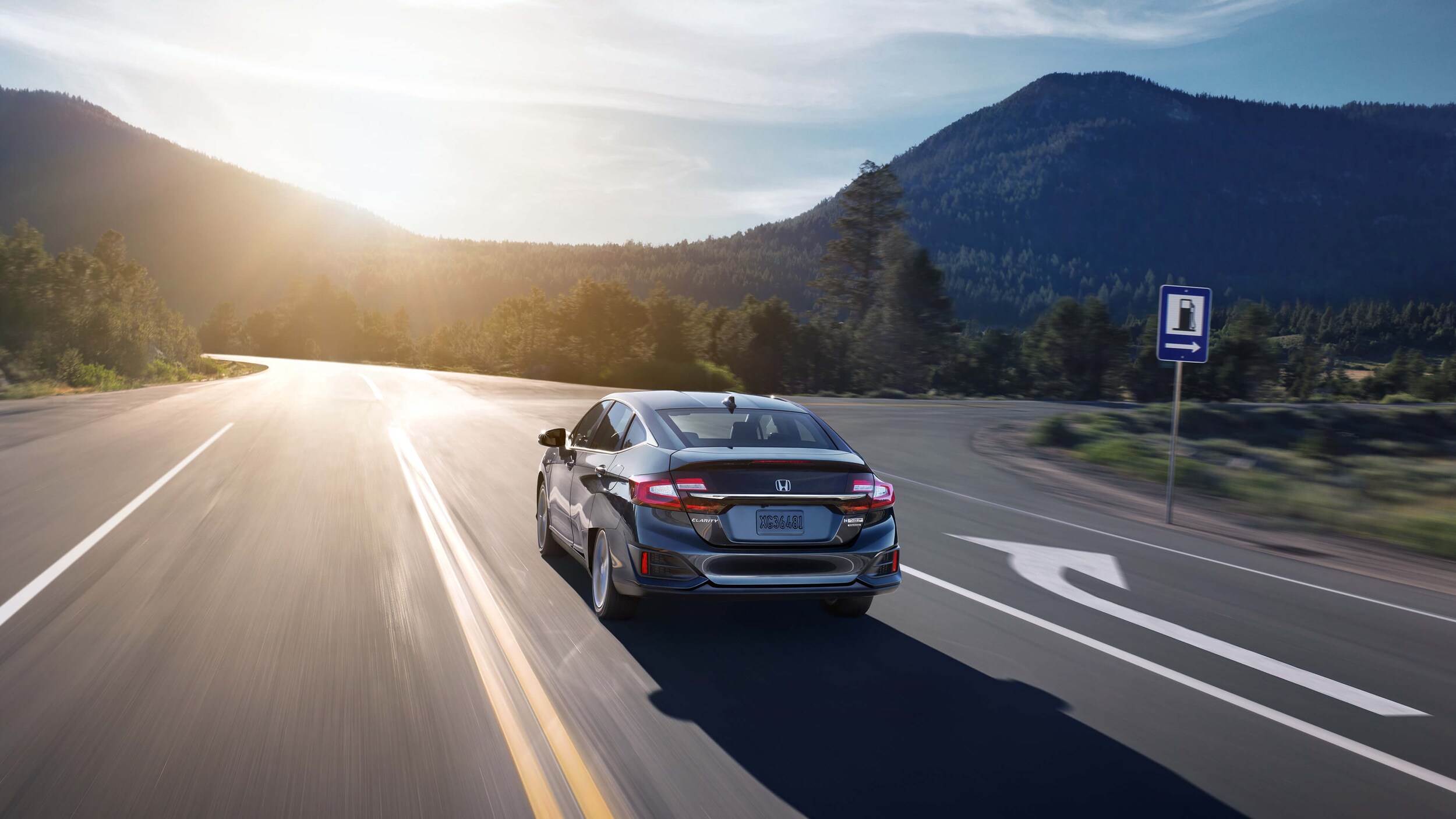 2018 Honda Clarity.jpg