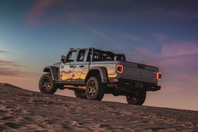 jeep night.jpg
