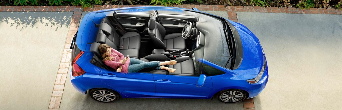 2019-honda-fit-interior-view.jpg