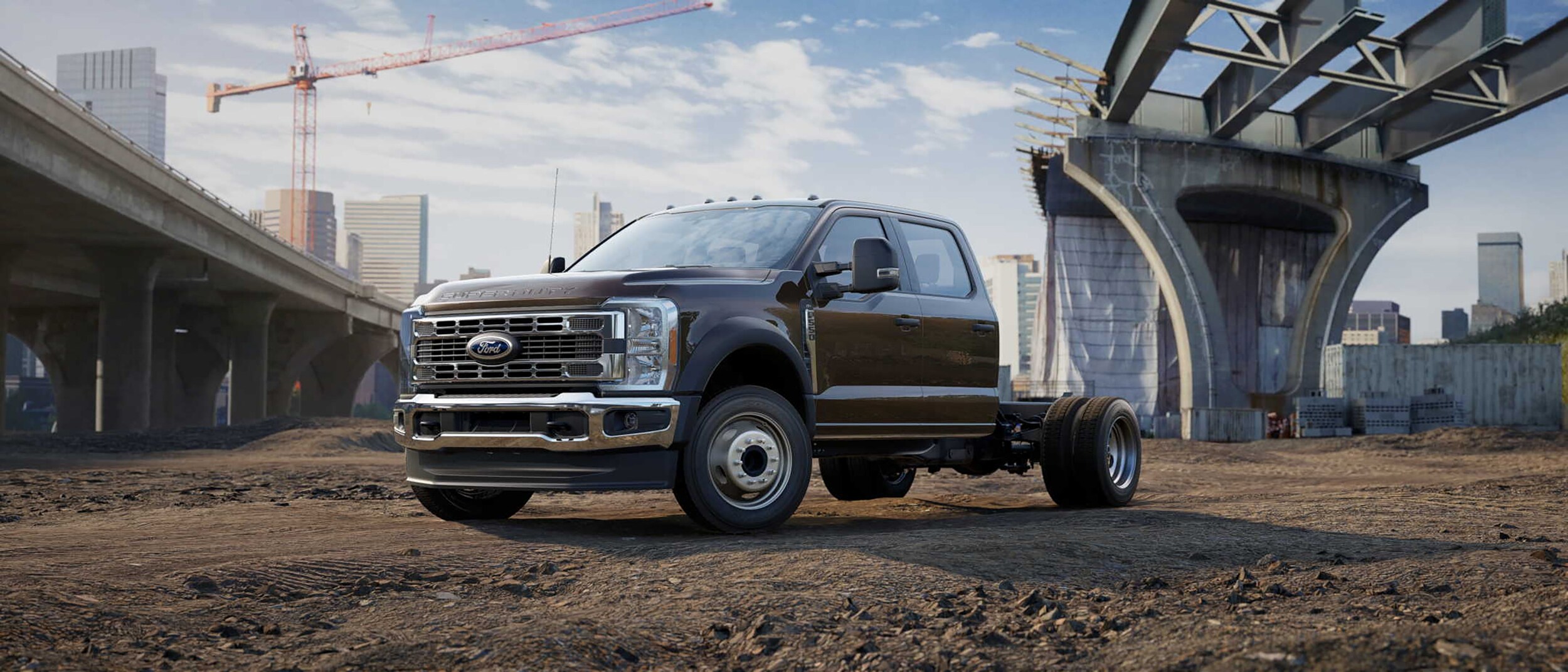Frontal shot of a F-550 on a construction site