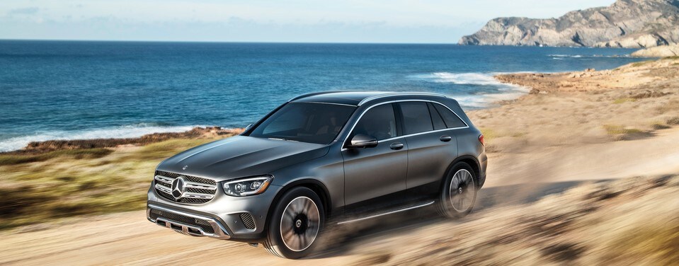 2020-MercedesBenz-GLC-300-SUV-L01.jpeg
