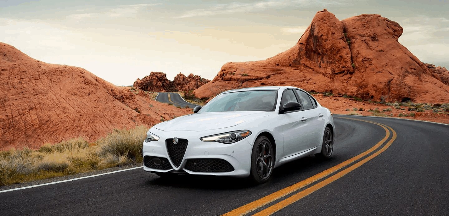 Alfa-Romeo-Giulia-Exterior_1.png