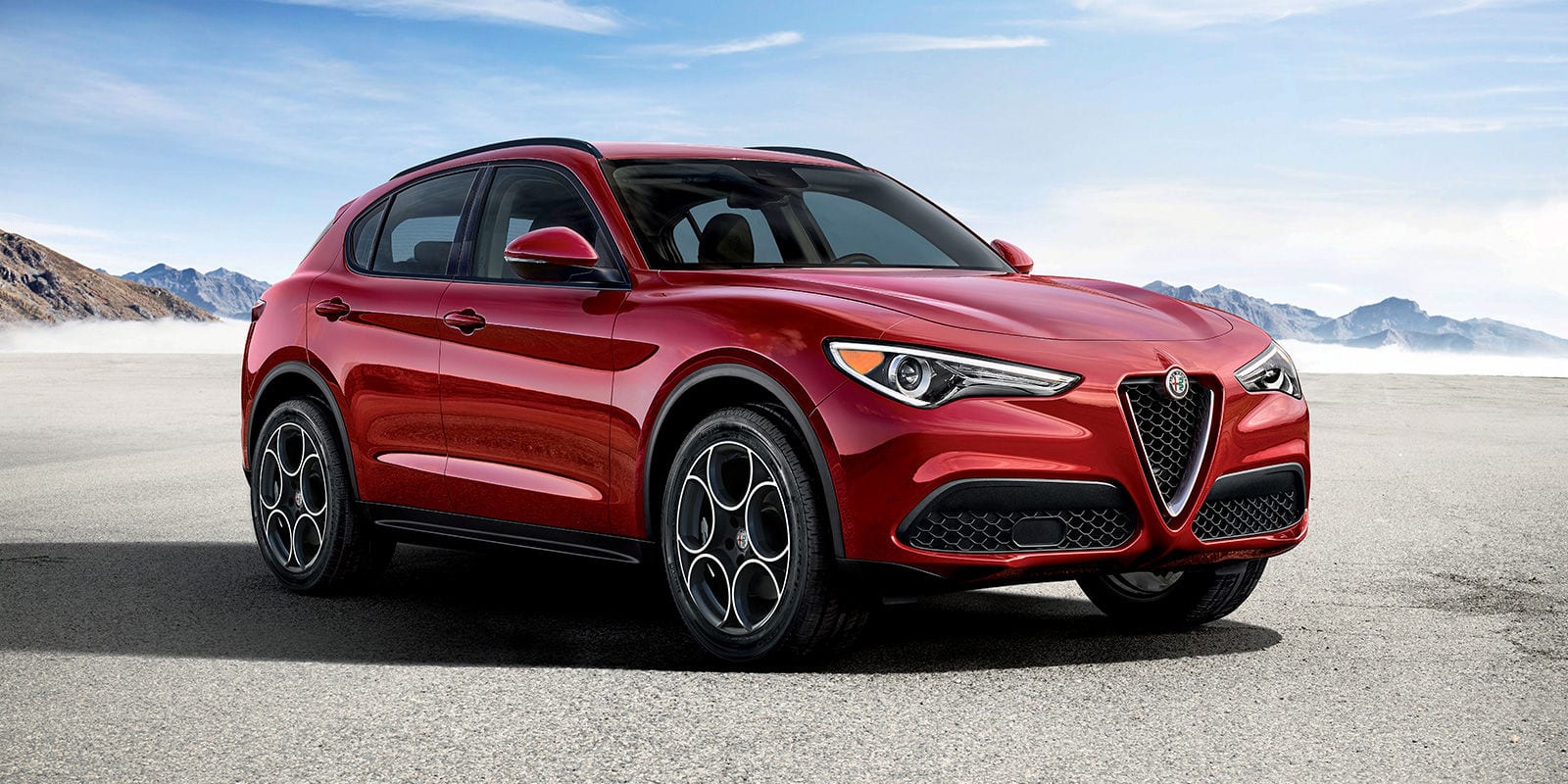 2018 Alfa Romeo Stelvio Red Front Exterior 2018 Alfa Romeo Stelvio Red Front Exterior