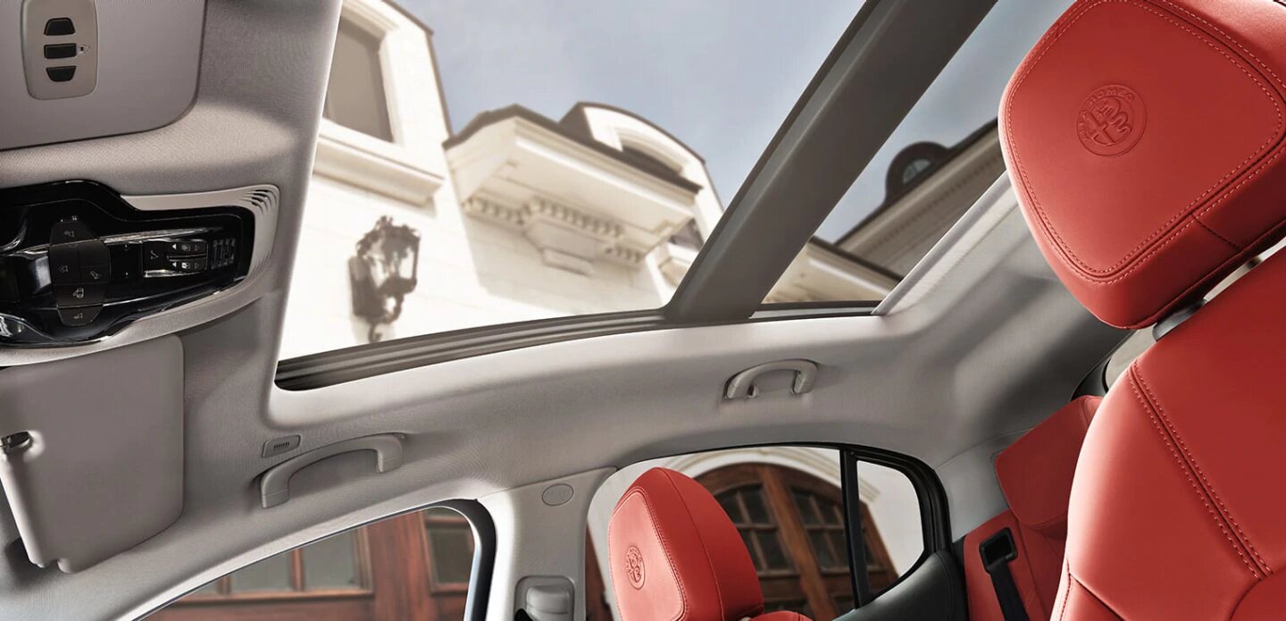 Alfa Romeo Stelvio Interiors