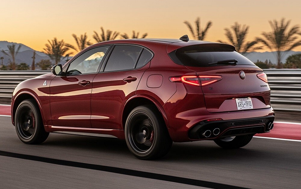 2022 Alfa Romeo Stelvio 2022 Alfa Romeo Stelvio