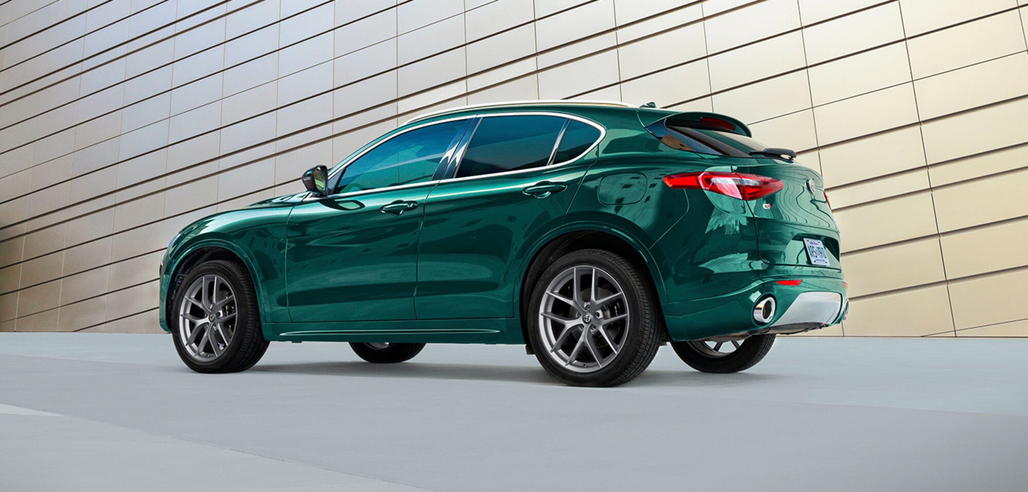 Alfa Romeo Stelvio Exterior Alfa Romeo Stelvio Exterior
