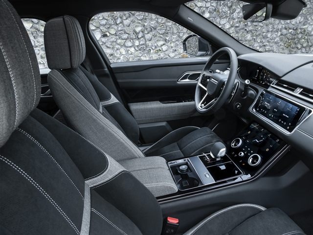 Range Rover Velar interior
