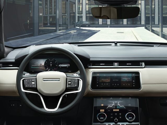 Range Rover Velar interior