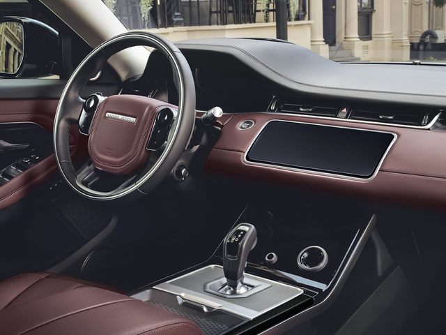 Range Rover Evoque interior