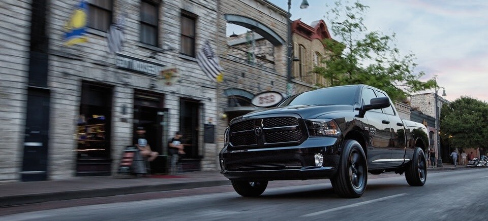 2017-RAM-1500-Express-QuadCab-Truck-L02-min.jpg
