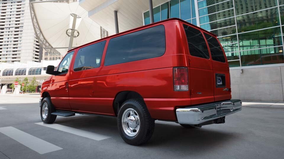 2014 Ford E Series.jpeg