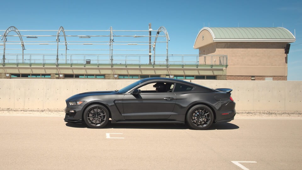 2017 Ford Mustang Shelby GT350 Magnetic