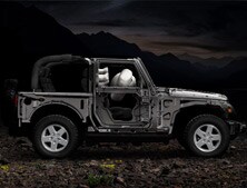 Cutaway of the powertrain of a 2012 Jeep Wrangler